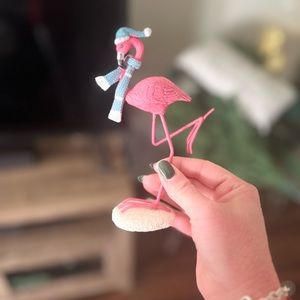 winter flamingo decor piece